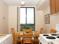 IDEAL FOR MATURE ACTIVE ADULTS, SENIORS AND RETIREES! LIMITED TIME OFFER: RECEIVE A $500 RENTAL BONU... (image 2)