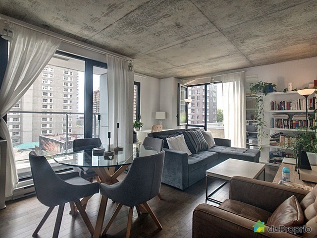 $379,000 - Condominium in Ville-Marie (downtown, old Mtl) — photo 1