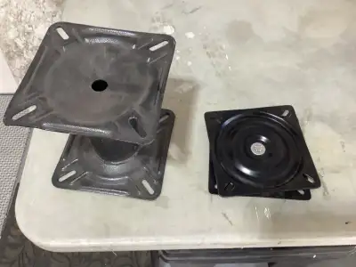 Boat seat pedestal and swivel never used ideal to install in your fishing boat