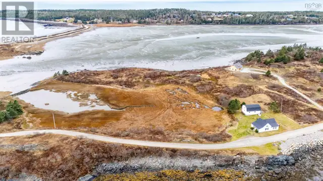 1A Lobster Pound Road Cape Forchu, Nova Scotia in Land for Sale in Yarmouth - Image 5
