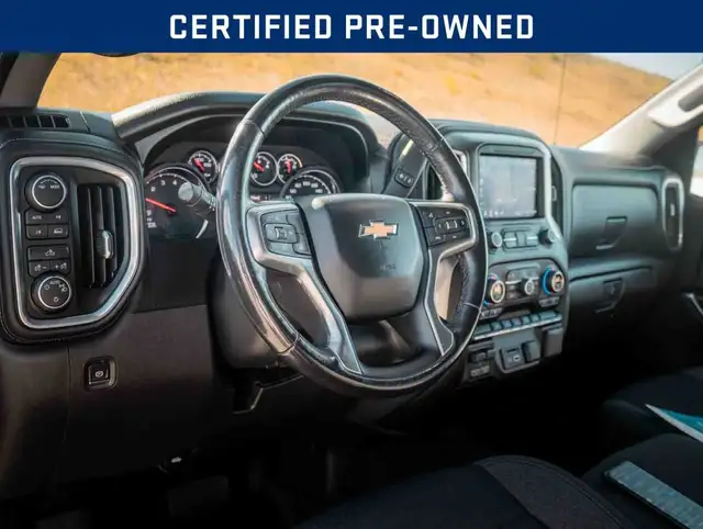 2021 Chevrolet Silverado 1500 LT in Cars & Trucks in St. John's - Image 9