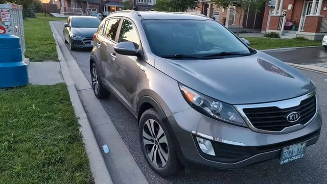2012 Kia Sportage AWD in Cars & Trucks in Mississauga / Peel Region - Image 2