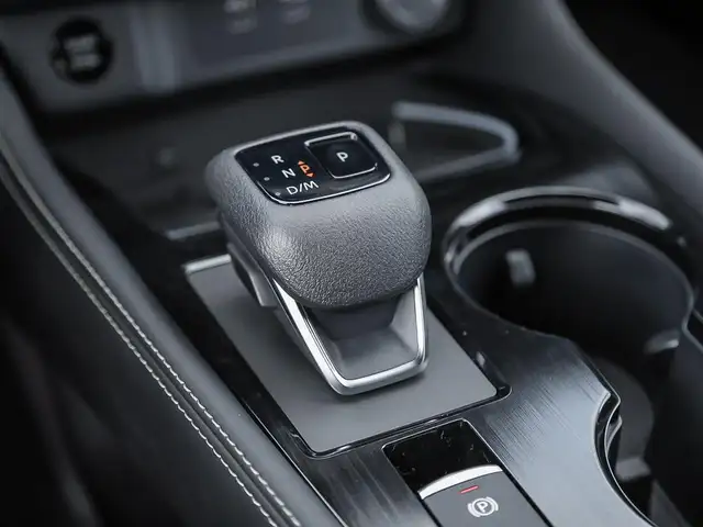 2026 Nissan Rogue Platinum in Cars & Trucks in City of Toronto - Image 18