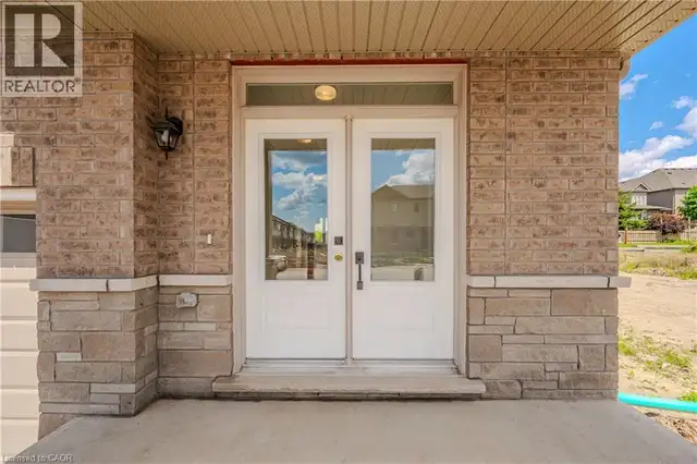 350 ROBERT WOOLNER Street Ayr, Ontario in Houses for Sale in Kitchener / Waterloo - Image 3