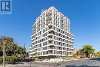 Boutique & Modern living in a newly built 1 Bed + Den in the heart of Midtown Toronto. 9' ceilings,...