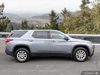 Command the road with this 2021 Chevrolet Traverse LS. Boasting a powerful 3.6L V6 engine delivering... (image 5)