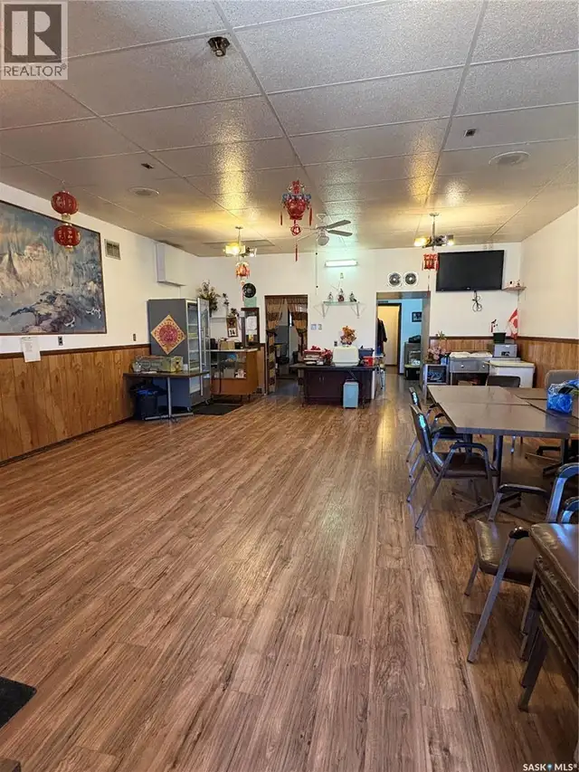 310 Main STREET N Ituna, Saskatchewan in Commercial & Office Space for Sale in Regina - Image 3