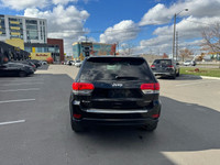 SUV ......... LIMITED PACKAGE ........ 3.6 LITER 6-CYLINDER ENGINE WITH 295 HP AND 260 LB-FT OF TORQ... (image 2)