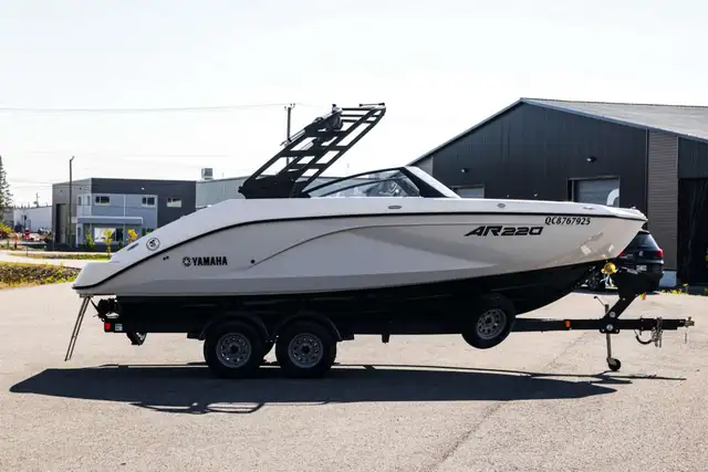 2023 Yamaha AR220 in Powerboats & Motorboats in Rimouski / Bas-St-Laurent - Image 6
