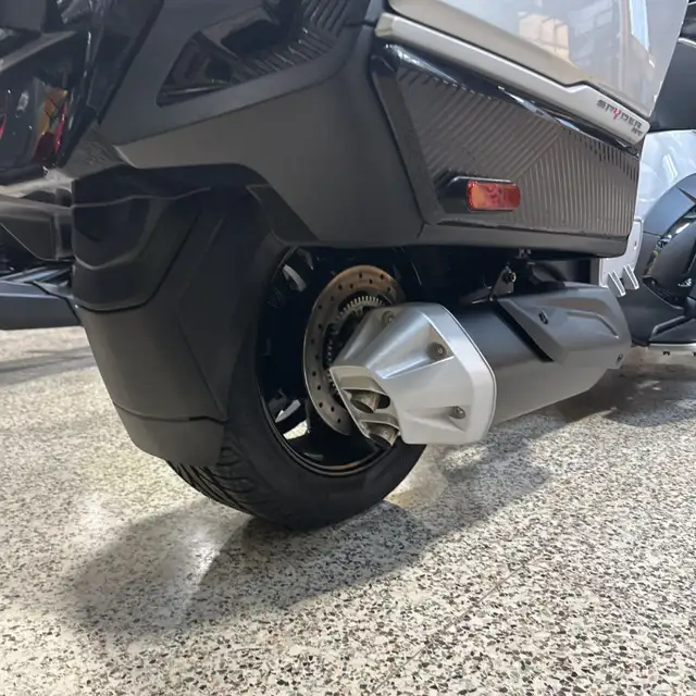 2023 Can-Am Spyder Platinum RT Limited in Street, Cruisers & Choppers in Ottawa - Image 5