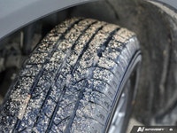 * 4x4 capability and the High-Performance Off-Road Stability Suspension (HOSS) * Includes heated fro... (image 9)