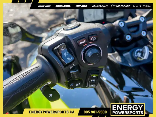 2022 Can-Am SPYDER F3S SPECIAL SERIES in Sport Bikes in Oakville / Halton Region - Image 11