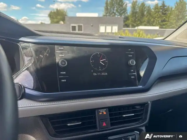 2024 Volkswagen Taos Comfortline | Digital Cockpit in Cars & Trucks in Abbotsford - Image 17