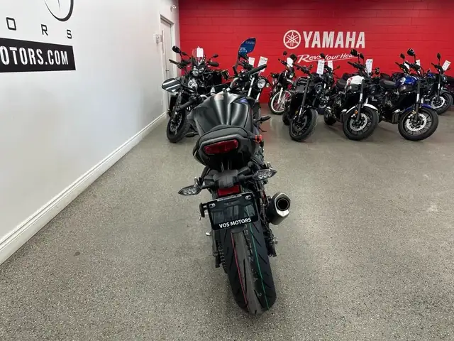 2025 Yamaha MT10ASB Hyper Naked - V6594 - -No Payments for 1 Yea in Sport Bikes in Markham / York Region - Image 6