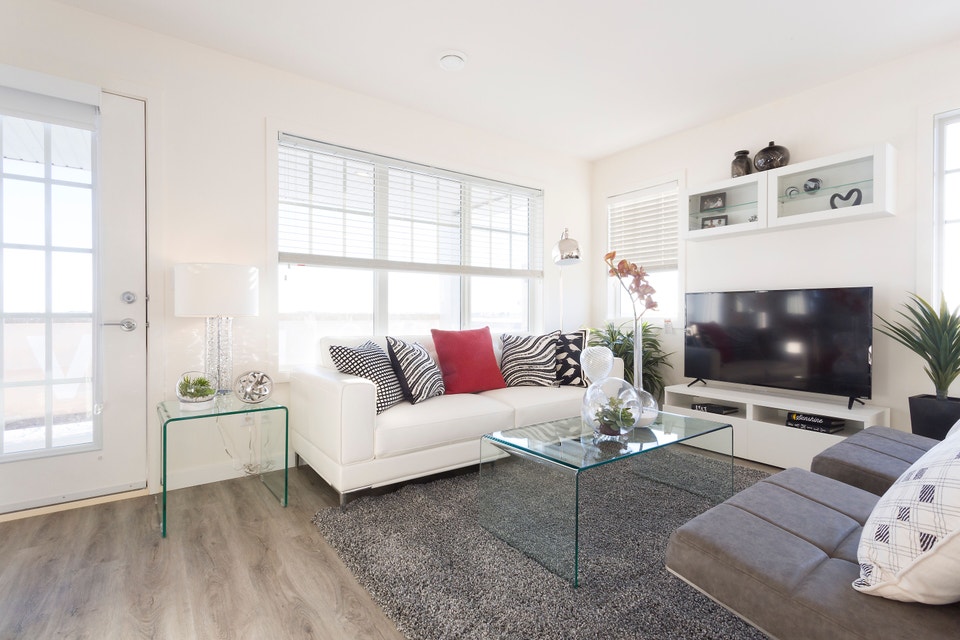 Element Townhomes on Eaglewood - 3 Bed Corner Townhome House for 2