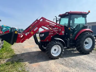 YTO Tractor Factory Cab with heat and AC 70Hp Hyundai Diesel Engine Quick Attach Loader and Bucket S...