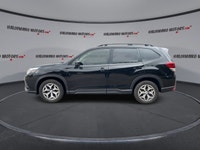 // ACCIDENT FREE!! // This 2022 Subaru Forester Touring AWD is a smart compact SUV built for Canadia... (image 4)