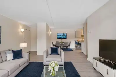 2 Bedroom Basement - 22-41 Munroe Pl.