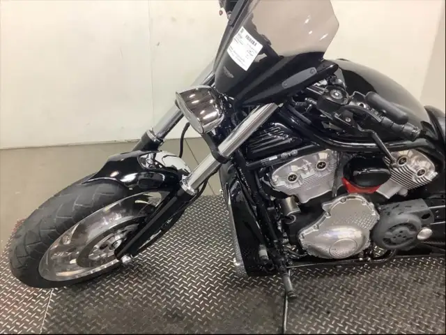 2004 HARLEY-DAVIDSON VRSCB V-ROD in Street, Cruisers & Choppers in City of Toronto - Image 8