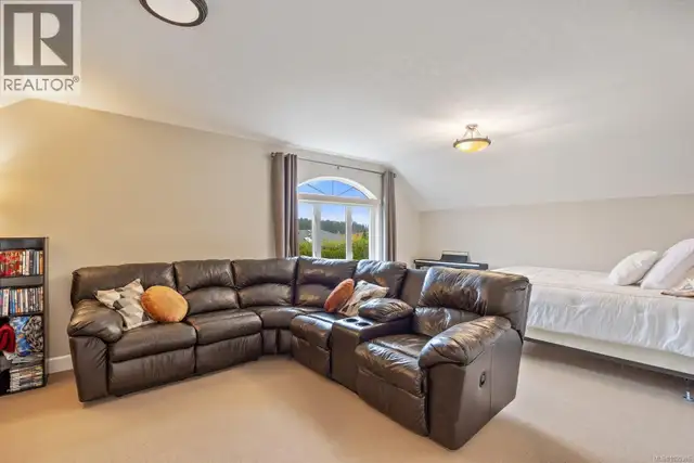 1614 Trumpeter Cres Courtenay, British Columbia in Houses for Sale in Comox / Courtenay / Cumberland - Image 37