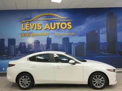 MAZDA 3 2020 TOUT ÉQUIPÉ / INTÉRIEUR EN TISSUS NOIR CHAUFFANT / CAMÉRA DE RECUL / BLUETOOTH / CRUISE...
