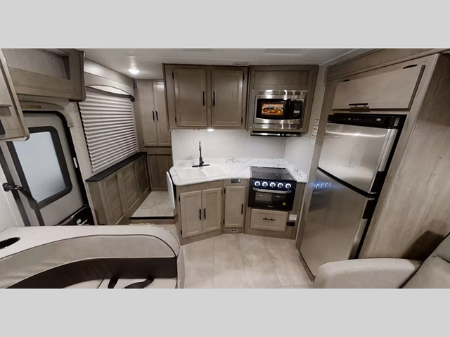 2023 Coachmen RV Freelander 29KB in RVs & Motorhomes in Dawson Creek - Image 36