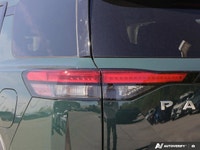 New Price! Recent Arrival! 4WD, 3rd row seats: bench, Auto High-beam Headlights, Bose Premium Audio... (image 7)