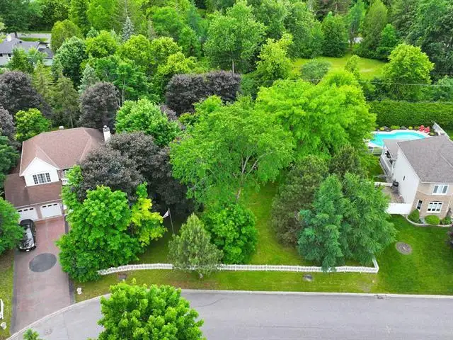 12 Rue Pierre-De Ronsard Gatineau (Aylmer), Quebec628637532730891214