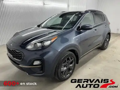 Le Kia Sportage EX est un SUV compact polyvalent et élégant, offrant un mélange parfait de style, de...