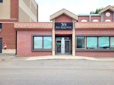P06//Portage La Prairie/2,354 SF of turnkey office space for immediate possession. This space is loc...