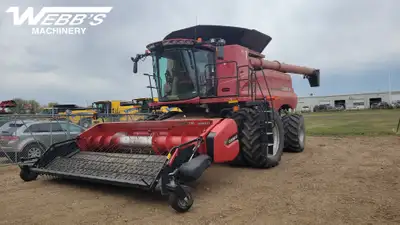 2020 CASE IH 8250 COMBINE 1,805/1,395 Hrs, 3016 P.U., 620 Duals, 750/65R26 Rear Tires, Variable Driv...