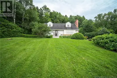 Have you been looking for a PROJECT? This beautiful property with a magnificent valley view has been...