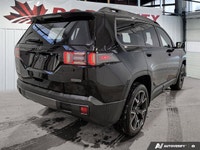 This Jeep Cherokee has a dependable Intercooled Turbo Gas/Electric I-4 1.6 L/98 engine powering this... (image 5)