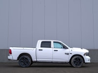 CARGET AUTOMOTIVE is thrilled to offer this 2022 Ram 1500 Classic Express,a reliable and affordable... (image 5)