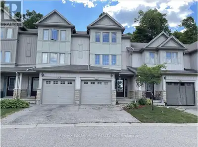 P87 - 175 DAVID BERGEY DRIVE Kitchener, Ontario