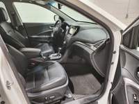 Engine: 4 Cylinder Engine 2.0L/123CI L/100Km City: 10.4 L/100Km Hwy: 7.4 Safety Equipment Driver kne... (image 4)