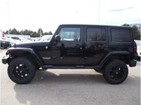 2011 JEEP WRANGLER UNLIMITED SPORT - 6-SPEED MANUAL - BC VEHICLE - HEATED FRONT SEATS - KEYLESS ENTR... (image 1)