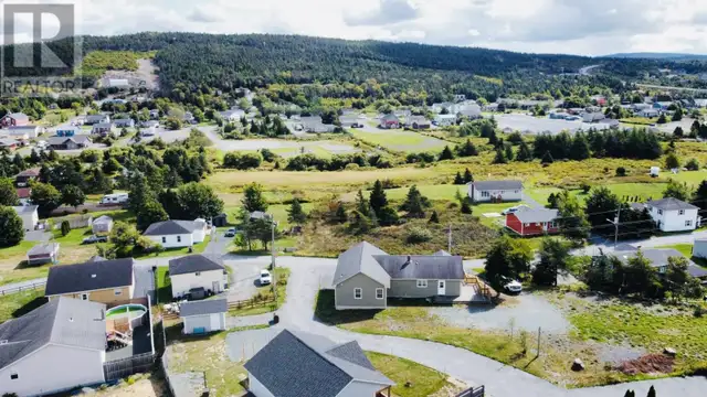 4-6 Earles Road Bay Roberts, Newfoundland & Labrador in Houses for Sale in St. John's - Image 4