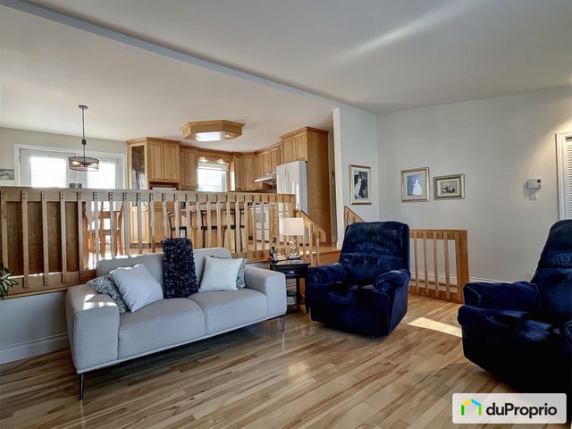 $429,000 - Bungalow for sale in Jonquière (Arvida) — photo 3