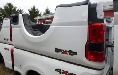 Ford F250/F350/F450/ Superduty 2023 - 2025 Ford Superduty F250/350 SRW 6'9 White Take off Truck Box,...