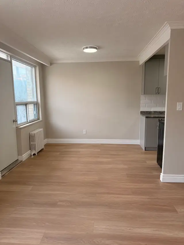 Jarvis One Bedroom in Long Term Rentals in City of Toronto - Image 5