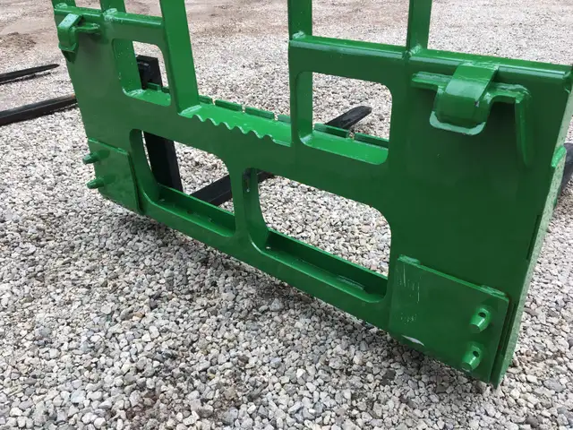 Pallet forks for tractors & skid steers - IN STOCK in Heavy Equipment in Oakville / Halton Region - Image 33