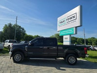 2020 Ford F-250 Super Duty Lariat 4WD Crew Cab equipped with the 6.7L Power Stroke Diesel and 201,00... (image 7)