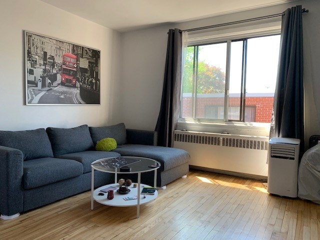 5100 Boul. Edouard Montpetit — photo 2
