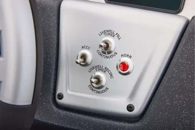 2026 TRACKER ProTeam 175 TXW Fishing boat in Powerboats & Motorboats in Prince Albert - Image 21