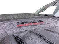 This Ram 2500 delivers a ESL 6.4L V8 HEMI(R) HD engine engine powering this Automatic transmission.... (image 9)