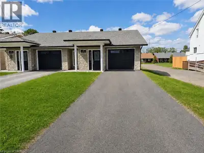 Welcome to this beautifully maintained 2-bedroom, 1-bathroom semi-detached bungalow offering comfort...