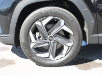The 2022 Hyundai Tucson Hybrid Ultimate AWD is a premium compact SUV that combines advanced hybrid t... (image 8)
