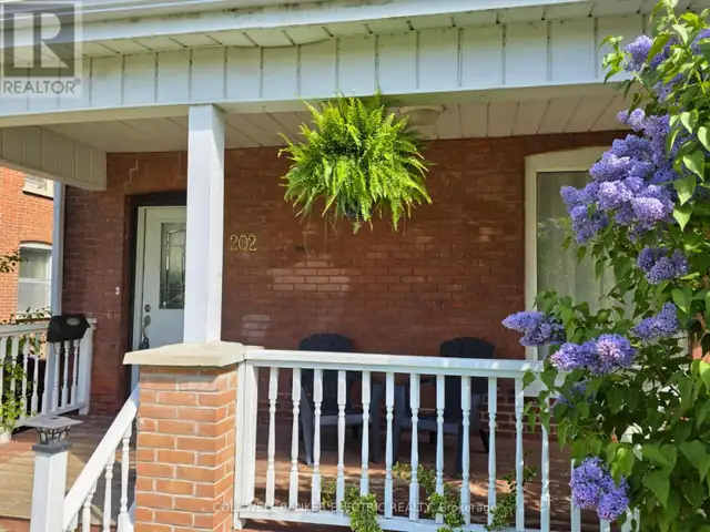 202 BRAIDWOOD AVENUE Peterborough South (West), Ontario62868539509123121
