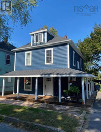 39 Prince Street Bridgewater, Nova Scotia